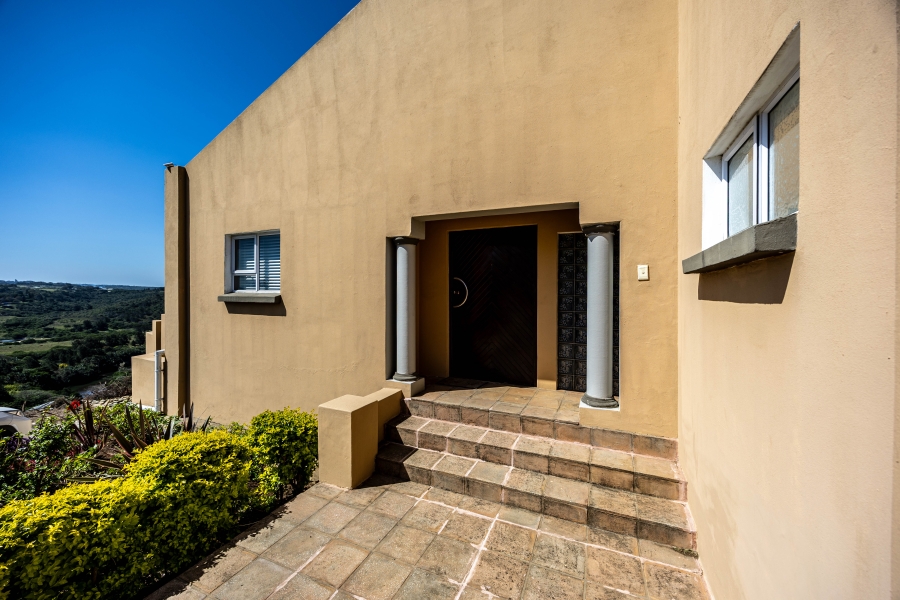 5 Bedroom Property for Sale in Gonubie North Eastern Cape